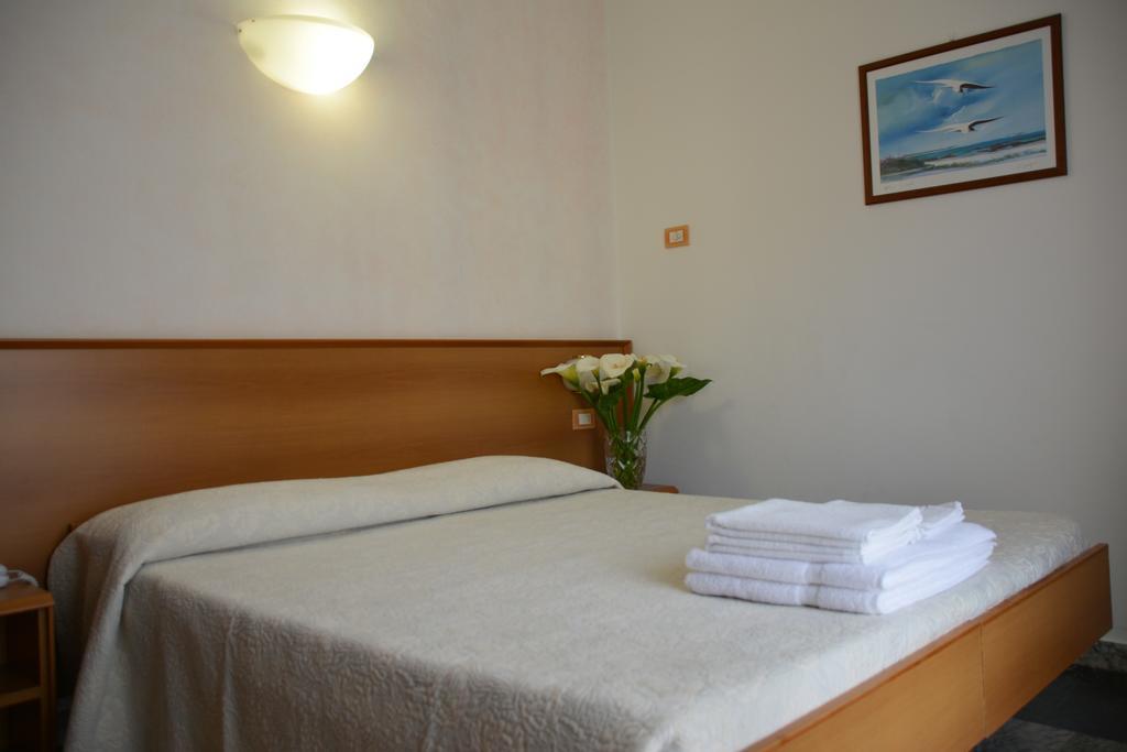 מונליה Hotel Corallo חדר תמונה